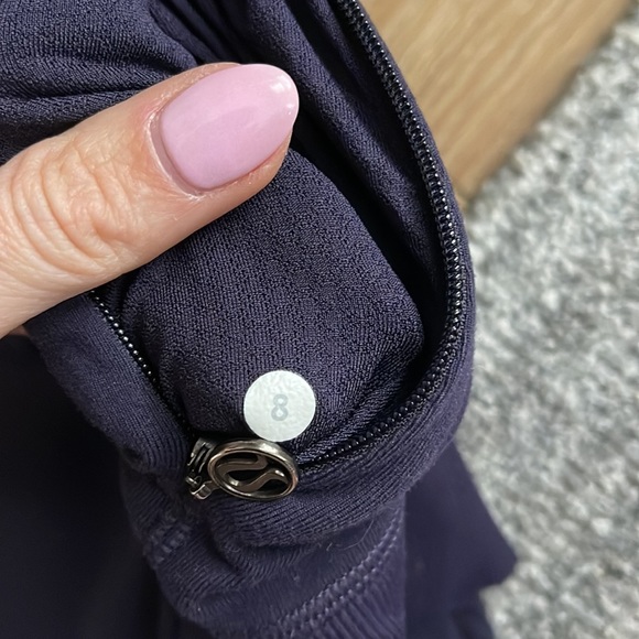 Lululemon jacket - Picture 2 of 3